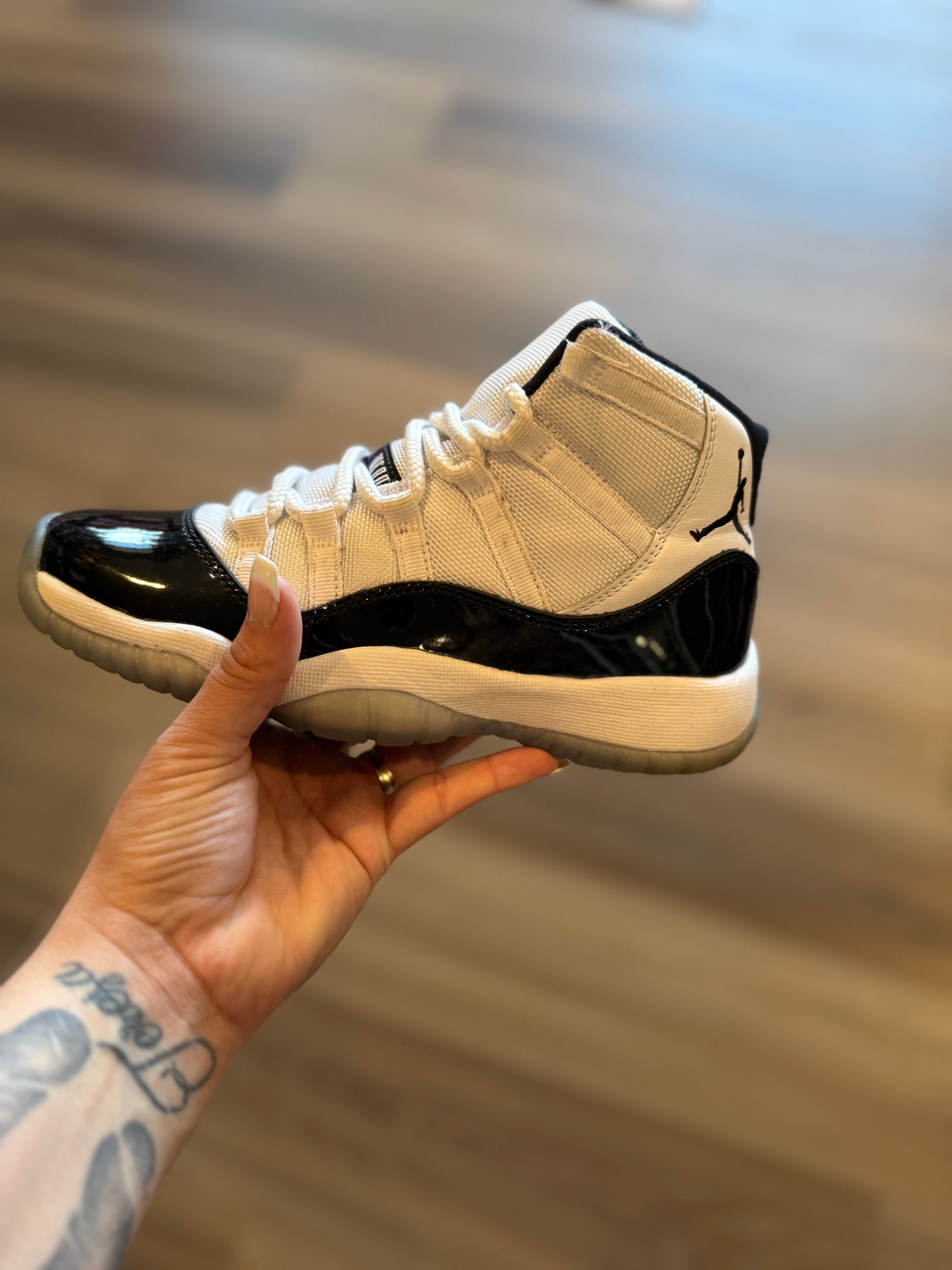 Air Jordan 11 Retro DMP (Defining Moments)