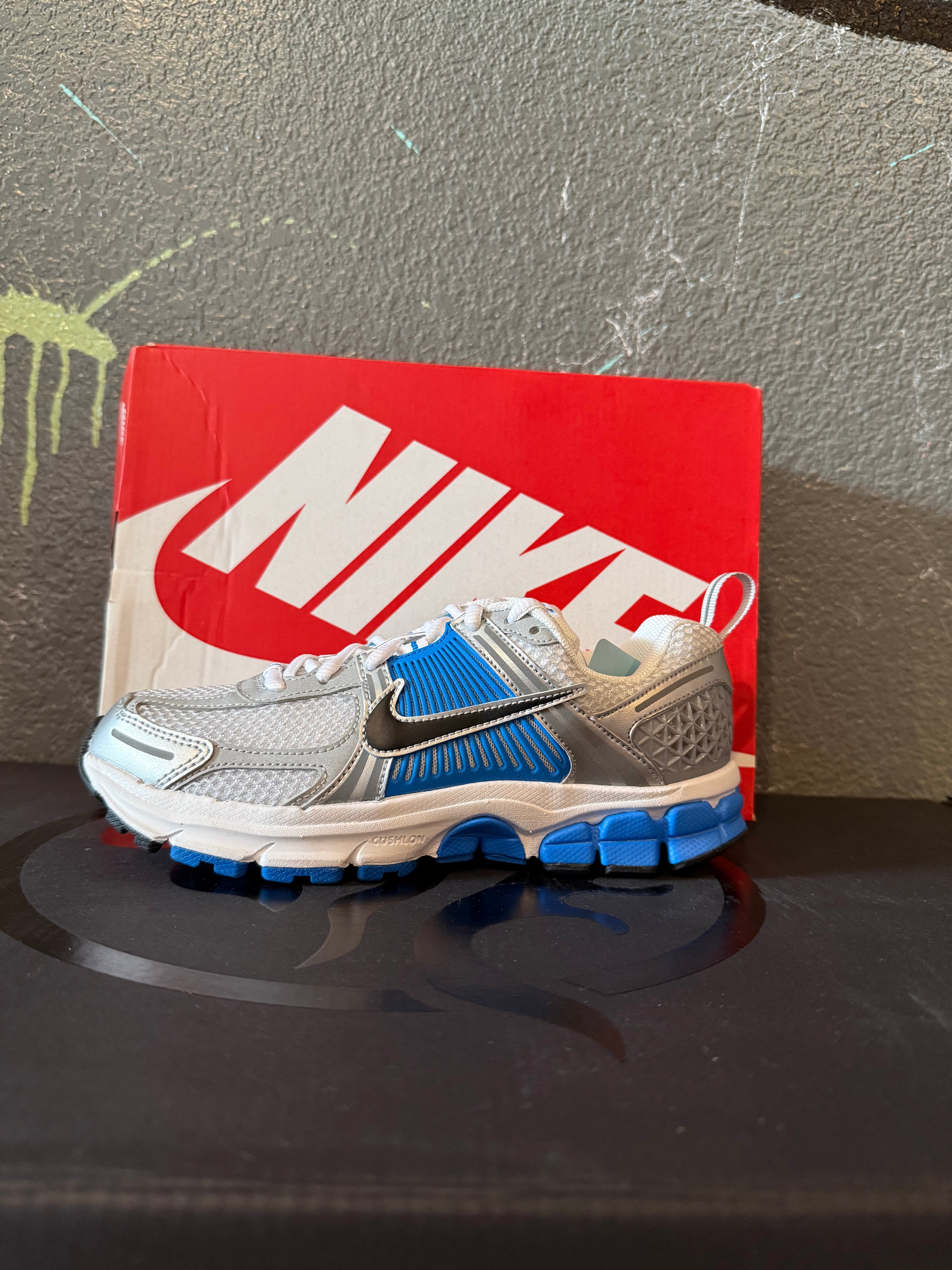 Nike Vomero 5